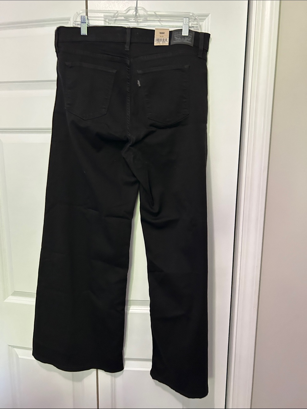 Levi's Black Wide-Leg Women's Jeans - Picture 2 of 6